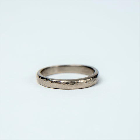 Black Barc - Hammered Thin Band - 14k White Gold, Size 6.5